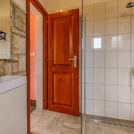 Vila Andrijana Sisan